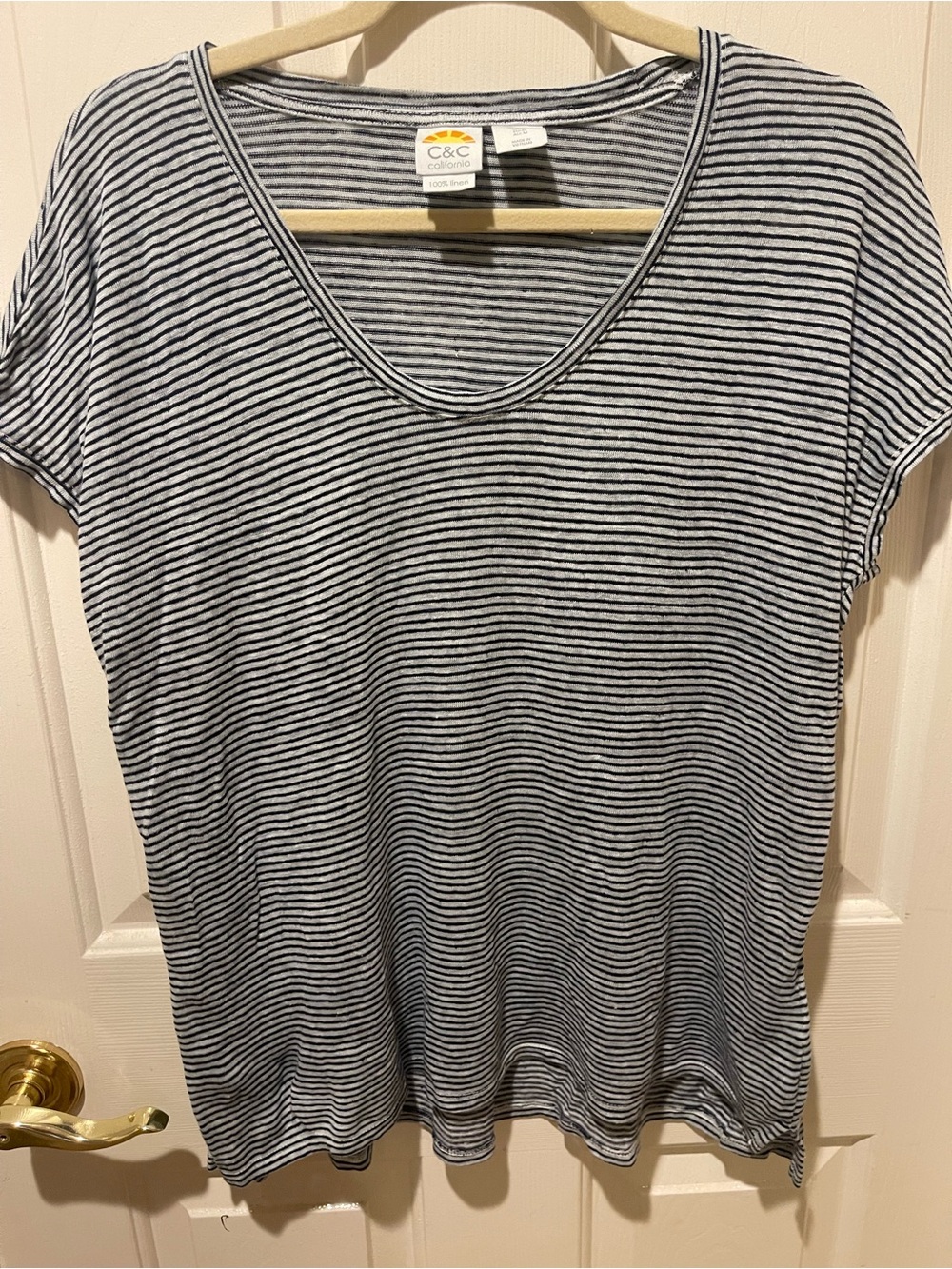 Linen | C&C California | Navy and White Striped Scoop Neck Tee | Medium
